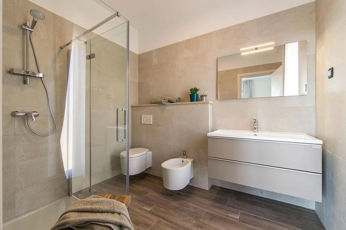 Villa Zen Near Medulin For 8 People With Wellness & Sea View - Only 1 Km From Beach Vintijan