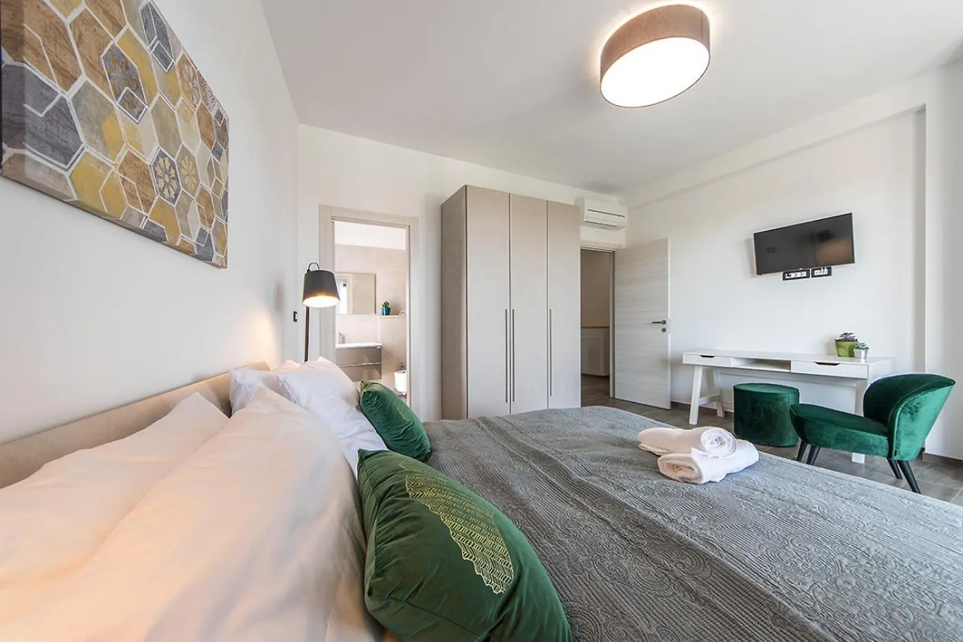 Villa Zen Near Medulin For 8 People With Wellness & Sea View - Only 1 Km From Beach Vintijan Croatia